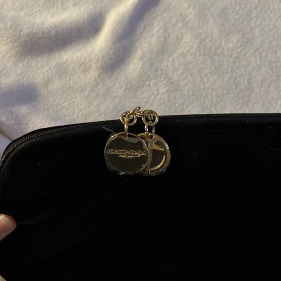 ✨GIORGIO ARMANI BRAND NEW MAKEUP BAG✨ - Picture 4 of 6